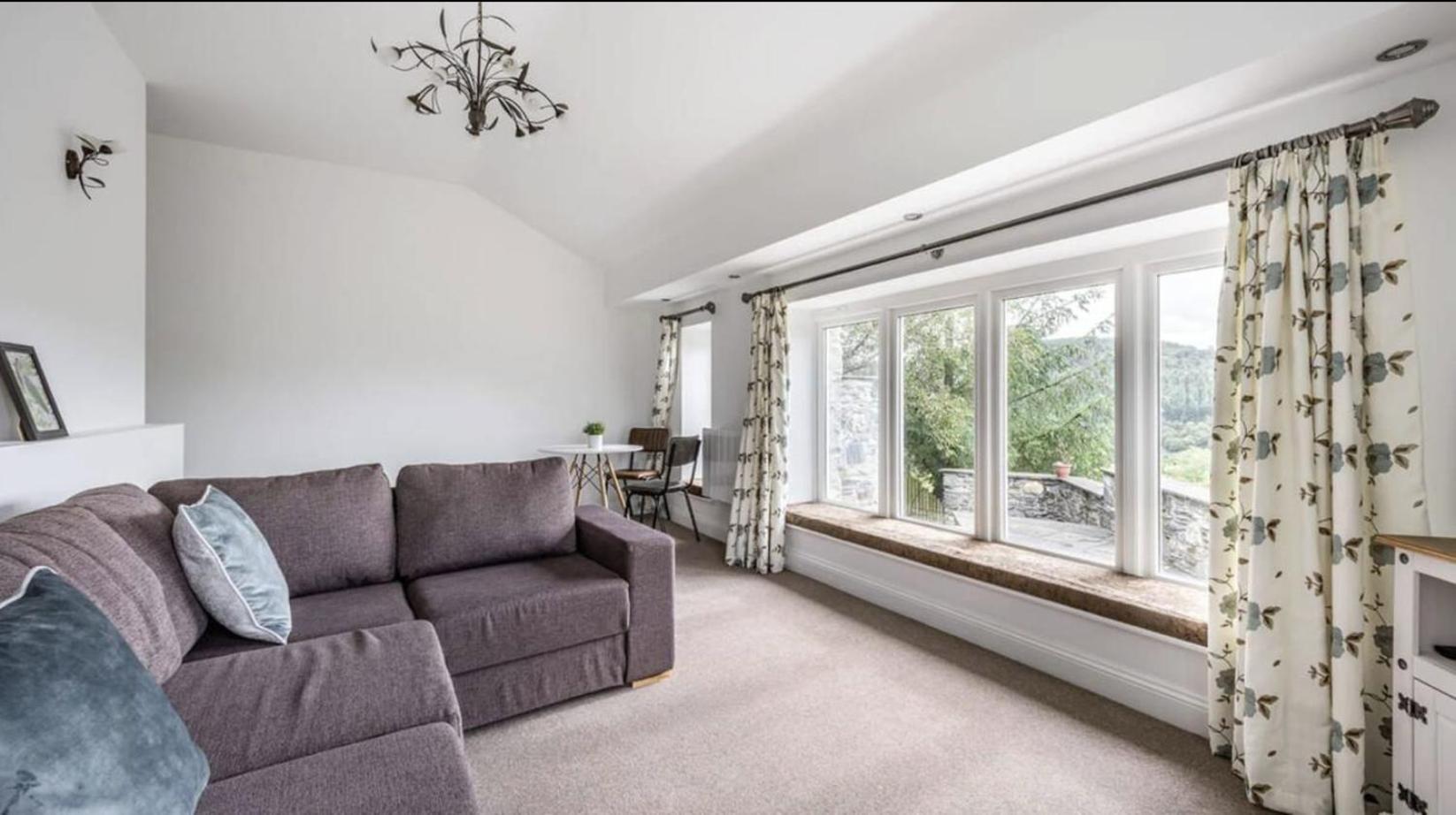3 Bedroom Barn Conversion With Hot Tub-Garden View - Ty Cerrig Barn Corwen Exteriér fotografie